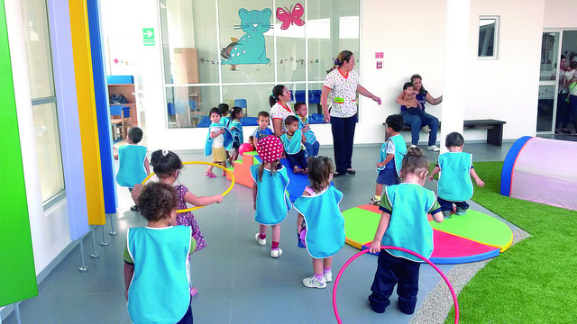 MIES prioriza atención en la Primera Infancia