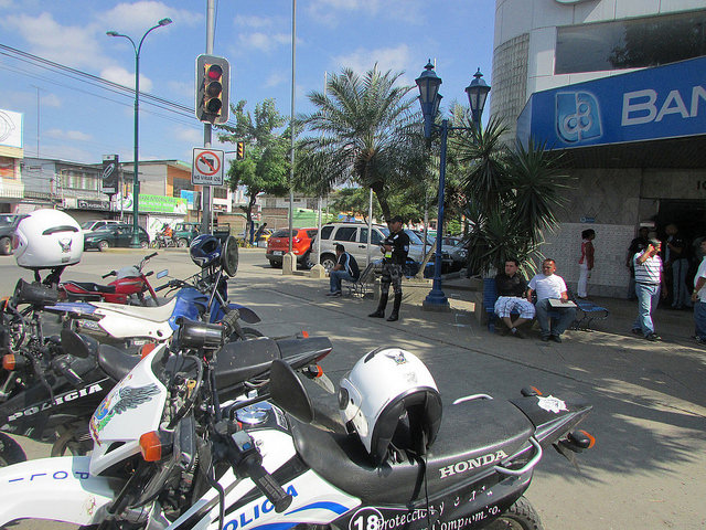 patrullaje preventivo en las afueras de las entidades bancarias