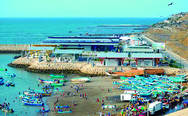 Inauguran el primer moderno puerto de pesca artesanal