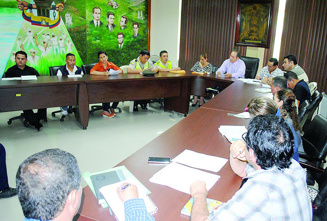 COE Chone se reunió y trataron varias  temáticas ante el fenómeno El Niño
