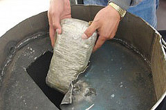 3.870 gramos de Cocaína se ocultaban en regulador de voltaje