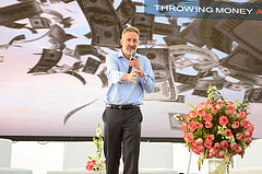 Saul Singer brindó charla magistral en INNOPOLIS