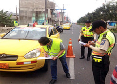 25 unidades sancionadas por no tener títulos en regla