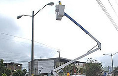 GAD y CNEL arreglará luminarias en barrios y ciudadelas
