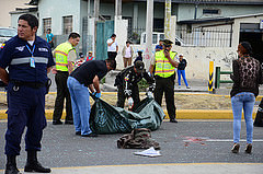 Muere arrollada por camión