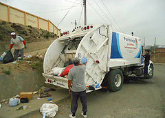 La canción Portoviejo nace de ti en los carros recolectores
