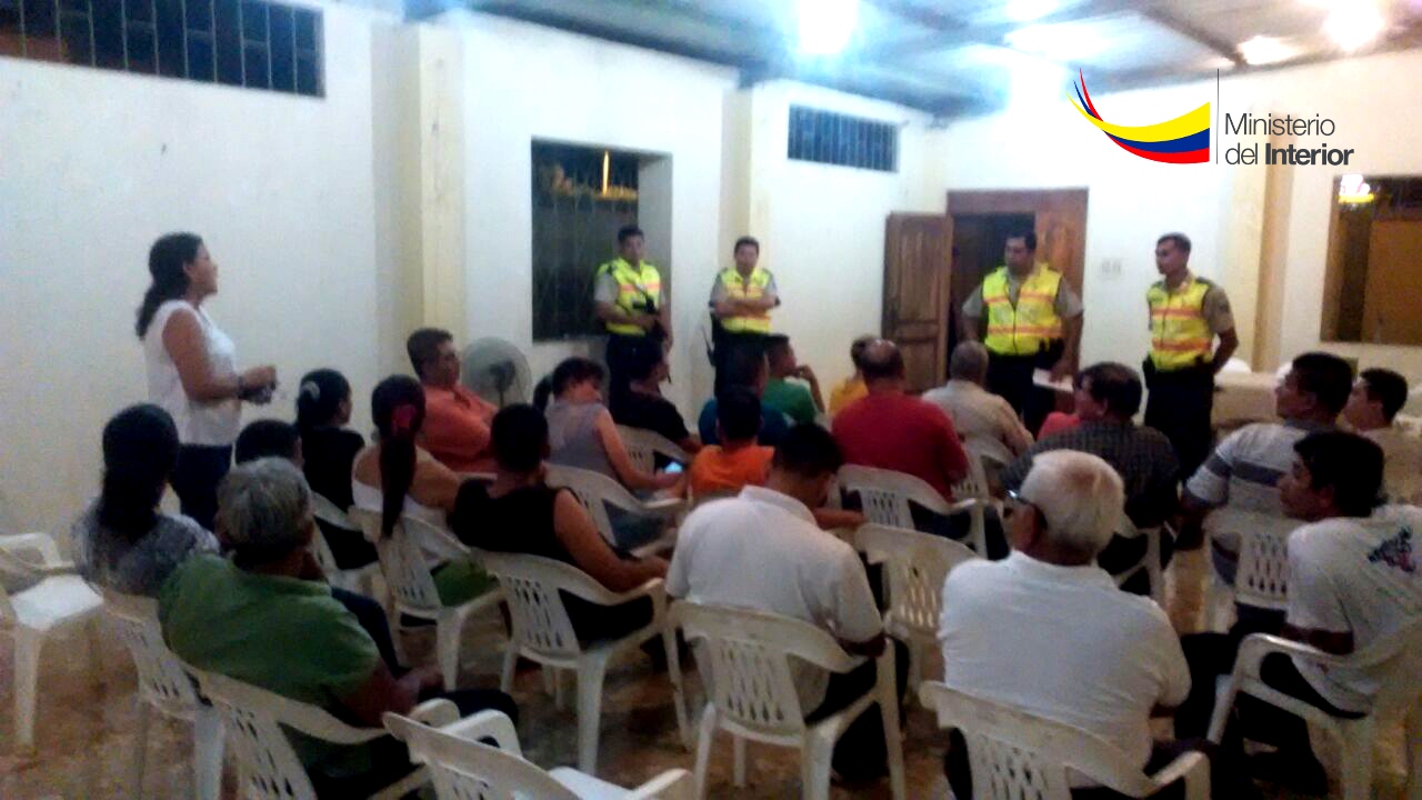 La Policía Nacional realizño Asamblea Comunitaria por el buen vivir en el Subcircuito Portoviejo.