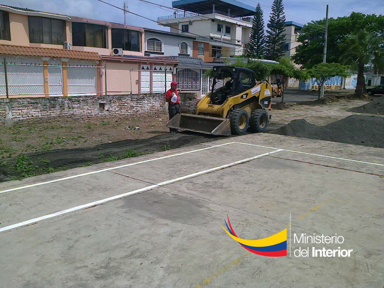 La PolicÃ-a Nacional recuperÃ³ espacios pÃºblicos, junto a la comunidad, en la Ciudadela Puerto Real del CantÃ³n Portoviejo (3)