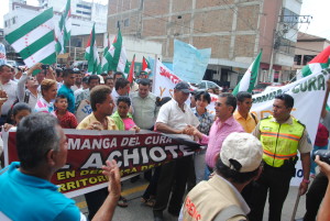Lideres de la Manga del Cura expresarón en las calles que son de Manabí