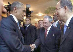 dt.common.streams.StreamServer