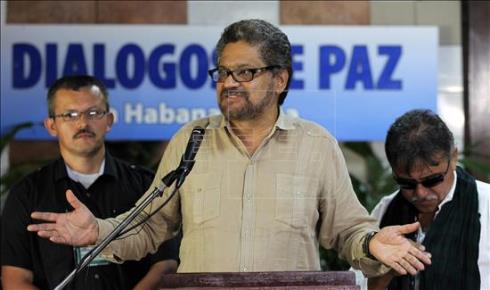 Las FARC anuncian que mantienen su tregua unilateral e indefinida
