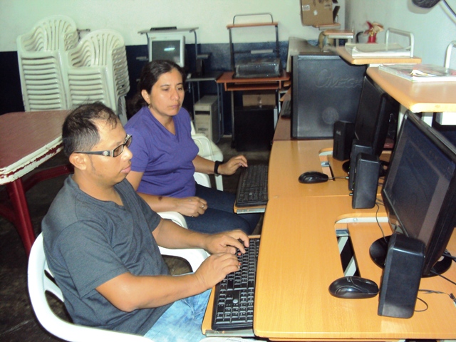 Asociación de ciegos inicia capacitación con el apoyo del GAD de Portoviejo