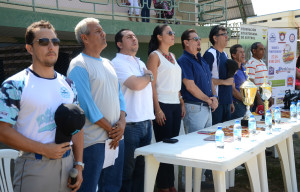 autoridades durante la inauguración del evento