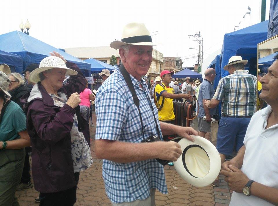 Empezaron las  ferias artesanales por  llegada de extranjeros