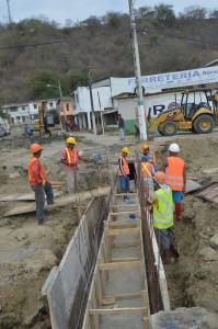 CONSTRUCCIÓN BAHÍA ALCANTARILLADO