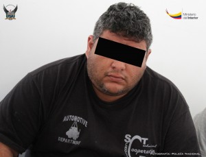 Carlos Xavier G.C., detenido durante la operación Estribor, realizada en el sector La Boca de la parroquia Crucita en Portoviejo