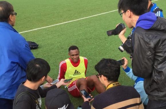 Félix Borja nuevo jugador del South China AA