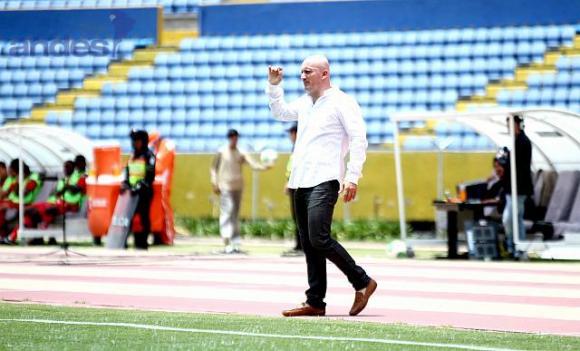 Uruguayo Repetto técnico con mayor continuidad en el fútbol ecuatoriano