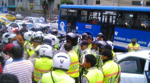 Serrano dijo que responsables de enfrentamiento entre policías y agentes de tránsito serán sancionados